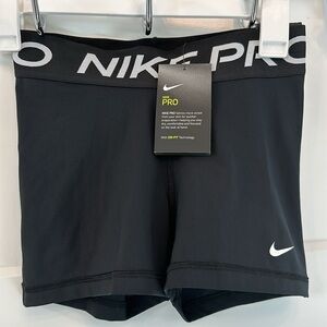 Women’s Nike Pro fit Dri-Fit training shorts, black, Size XS. NWT